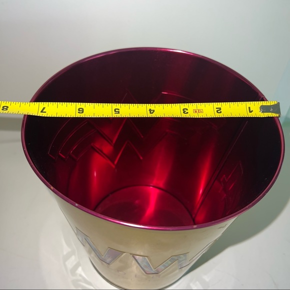AMC Limited Edition Wonder Woman 1984 WW84 Popcorn Bucket Shiny Gold Pink Rare - Picture 8 of 8